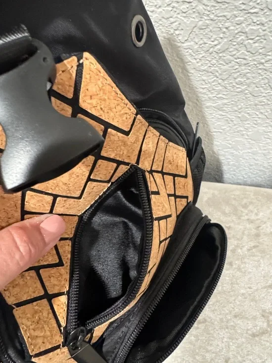 Unisex Black and Tan cork Sling Crossbody Bag - Casual Everyday Carry - Picture 5 of 7